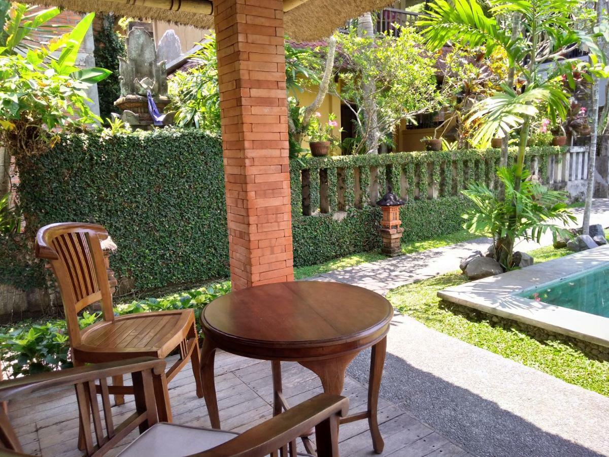 Ubud Lestari Bungalows Exteriör bild